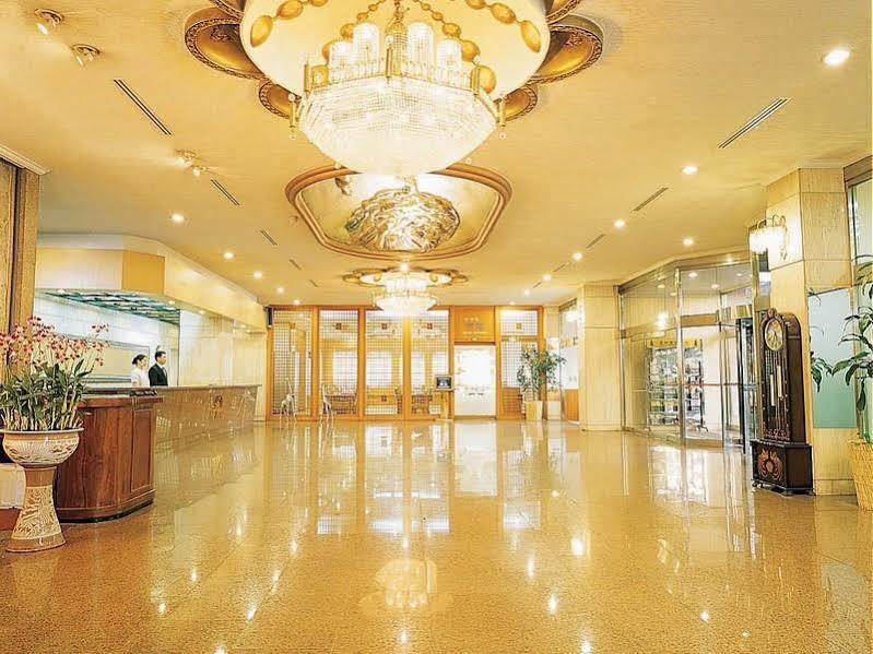 Hawaii Hotel Чеджу Екстериор снимка